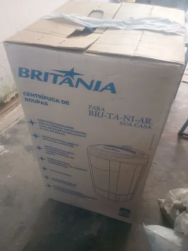Centrífuga 220V nunca usada