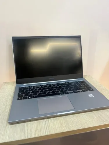 NOTEBOOK SAMSUNG I3 10 GERACAO 8GB RAM SSD 256GB WINDOWS 11 PRO COM GARANTIA