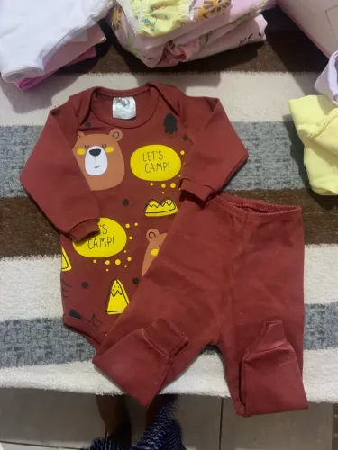 Troco ou vendo roupas de bebê menino