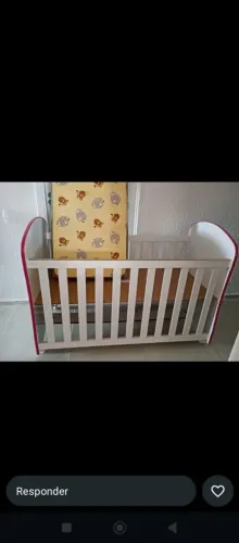 Berço feminino