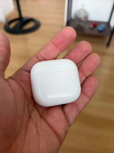 Airpods 4 geracao com cancelamento ativo de ruido