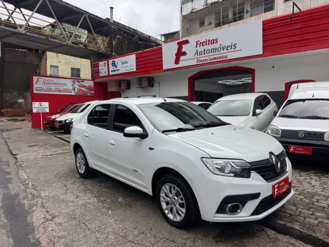 Renault Logan Life Flex 1.0 12V 4P Mec. 2023