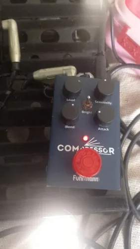 Pedal compressor