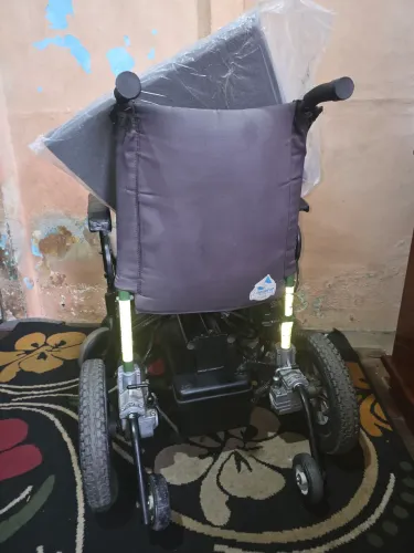 Cadeira de Rodas Motorizada otimo estado de conservação 