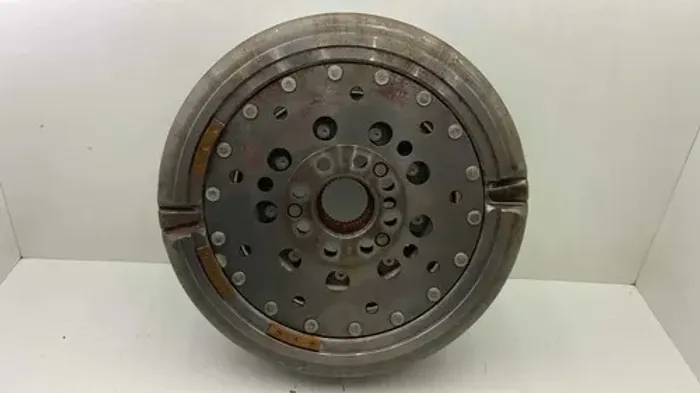 Volante Motor Bimassa Mercedes Benz B200 2013 A2700300305