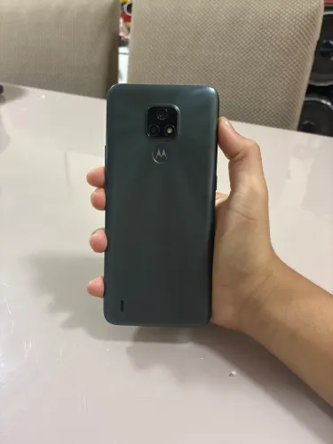 Moto e7