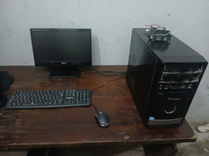Cpu pra vender logo