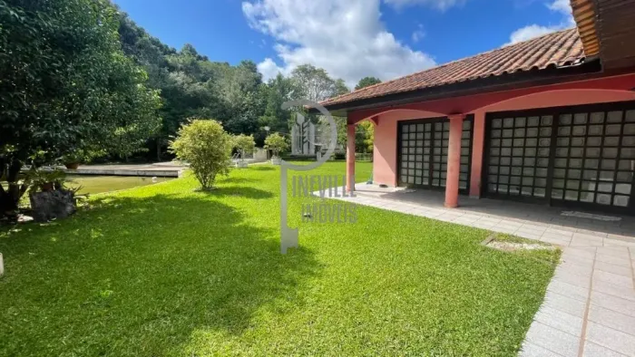 Área localizada no Umbará.