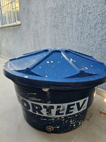 Caixa D'água Fortlev 250 litros