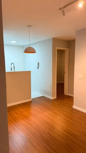 Alugo apartamento