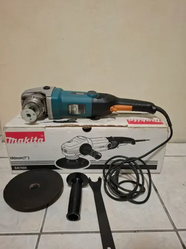 Makita 1400W