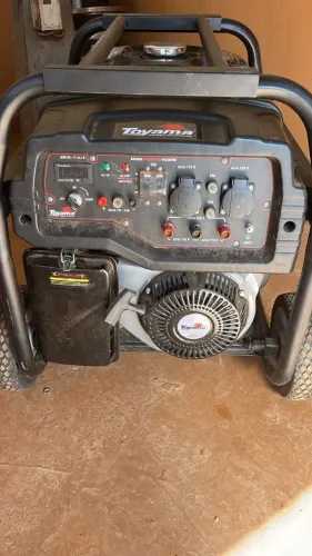 Gerador a gasolina Toyama TG10000CXE