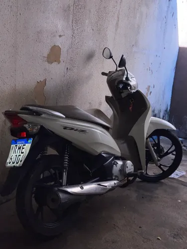 Vendo biz 125 ano 2021 ou faço troca