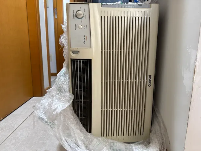 Ar Condicionado 12.000 Janela Consul