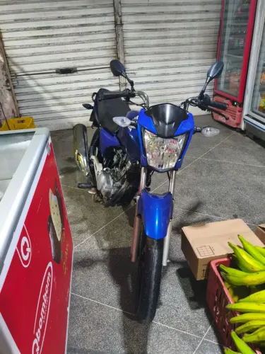 Vendo uma Cg Titan muito bem conservada 