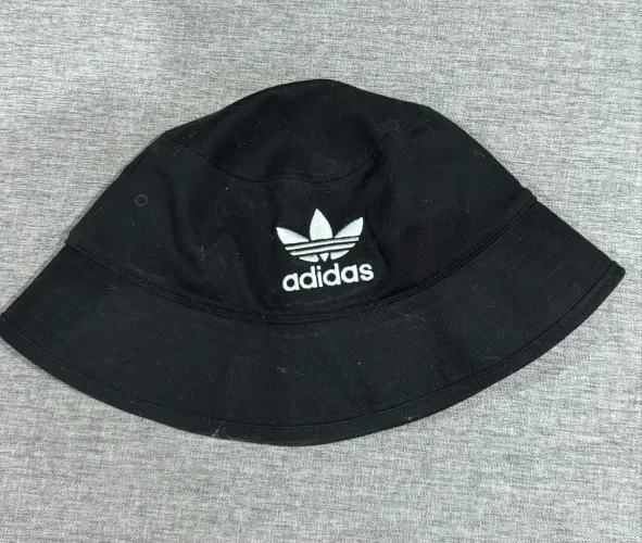 Chapéu adidas