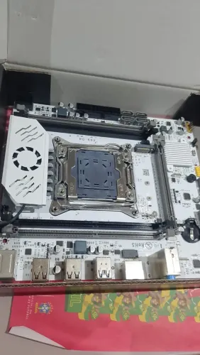 Placa mãe x99