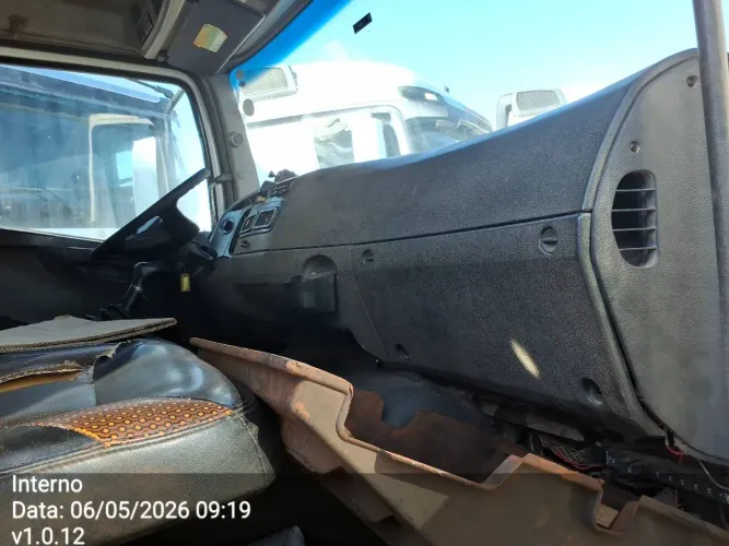 Mercedes-Benz Atego Atego 2730K 6x4 2p (diesel)(E5) 2017/2018 Vamos Seminovos Pinheirinho