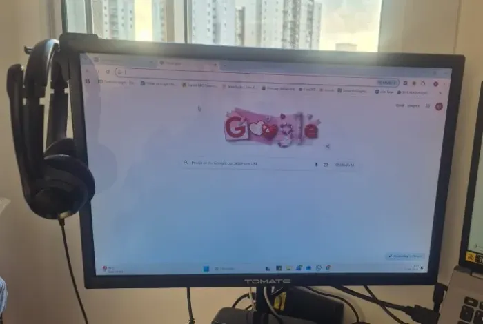 Monitor LED 19" Hdmi Vga Slim 110/220