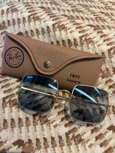 Óculos rayban original ( novo )