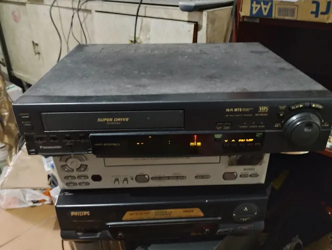 Vídeo cassete Panasonic nv HD 100 no estado defeito