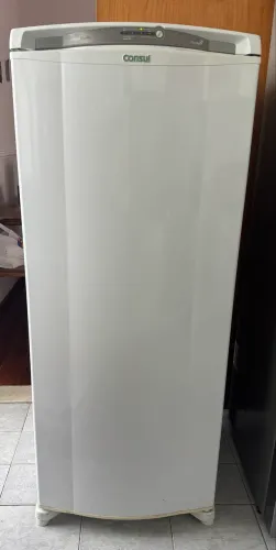 Geladeira Consul 300L