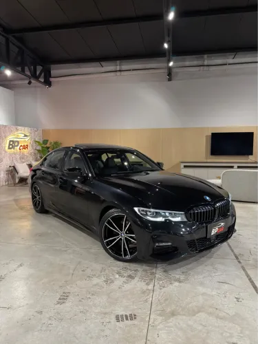 BMW 320I A 2.0 TB M Sport Activeflex 16V 4P 2022
