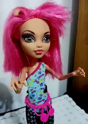 Boneca Monster High Howleen Wolf - Dance Class 