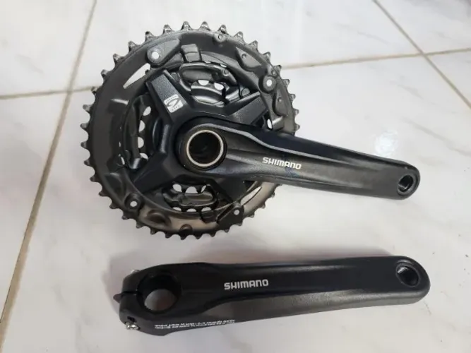 Pe De Vela Shimano Altus Fc-mt210 40/30/22d 9v 175mm