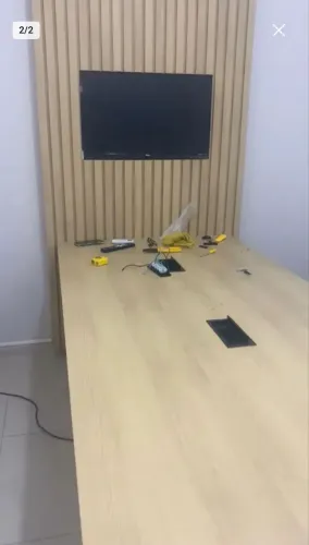 Mesa de reunião NOVÍSSIMA