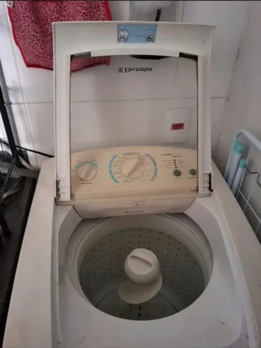 Maquina de lavar Electrolux 9kg TurboEconomia
