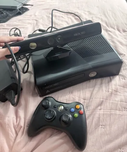 Xbox 360 com Kinect