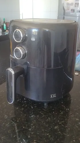 Fritadeira Elétrica sem óleo Air Fryer 3,5L 1500W 220V Preta Multi