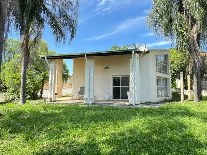 Casa  3 dormitórios Jardim Porangaba - Águas de São Pedro - SP
