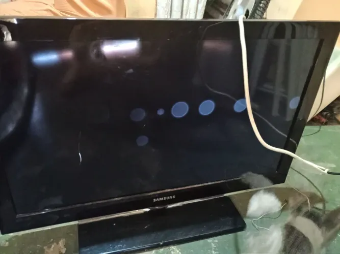 Tv para consertar 