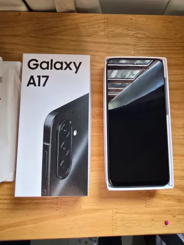 Samsung galaxy A17