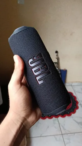 JBL Flip 7 