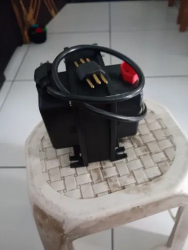 Alto transformador Bivolt 5.000 VA