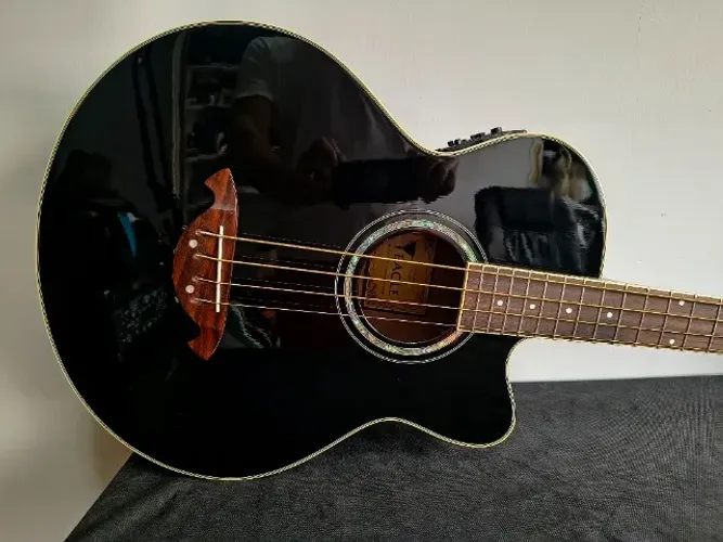 Baixolão EAGLE 90AEB (ñ Strinberg Cort Crafter Condor Fender)