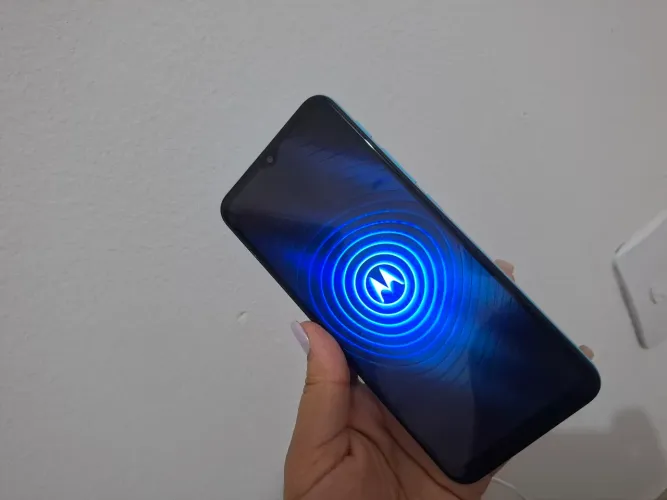 Celular Moto g20 conservado 128gb