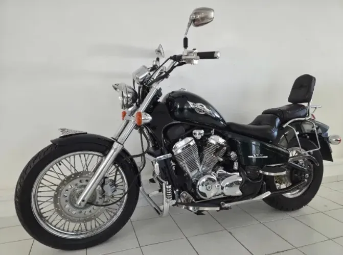 VT 600C SHADOW 2004/Reação Suzuki