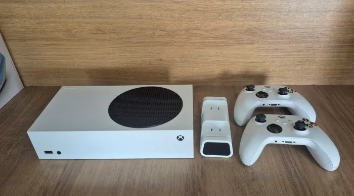 Xbox Séries S 2 controles 