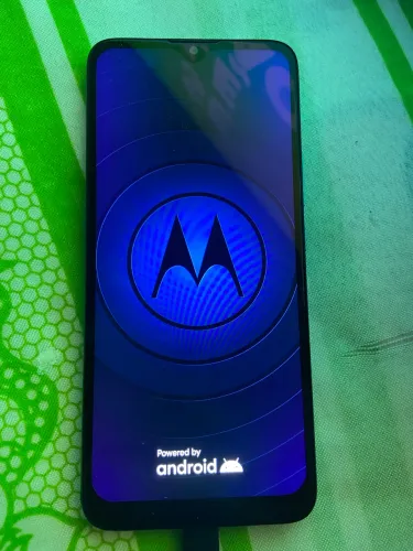Motorola Moto e7
