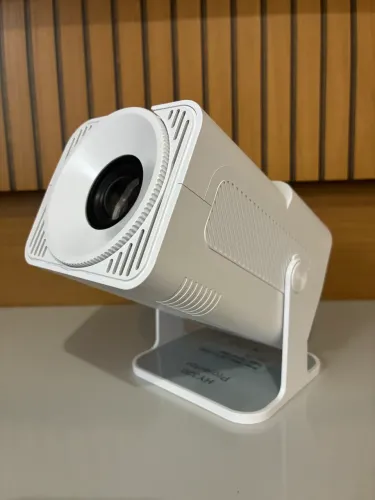 Projetor Multimídia 4K 720P para Celular TV Filmes 130 Polegadas -  Produto Novo