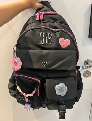 Mochila Rebeca bombom original preta por R$220 enviamos via OLX ou retirada Santa Maria