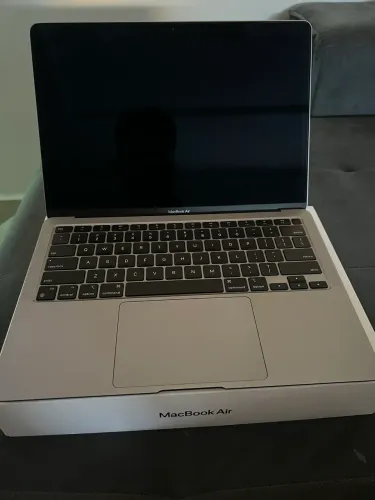 MacBook Air M1