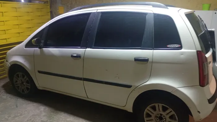 Fiat Idea ELX 1.4 MPI Fire Flex 8V 5P 2008