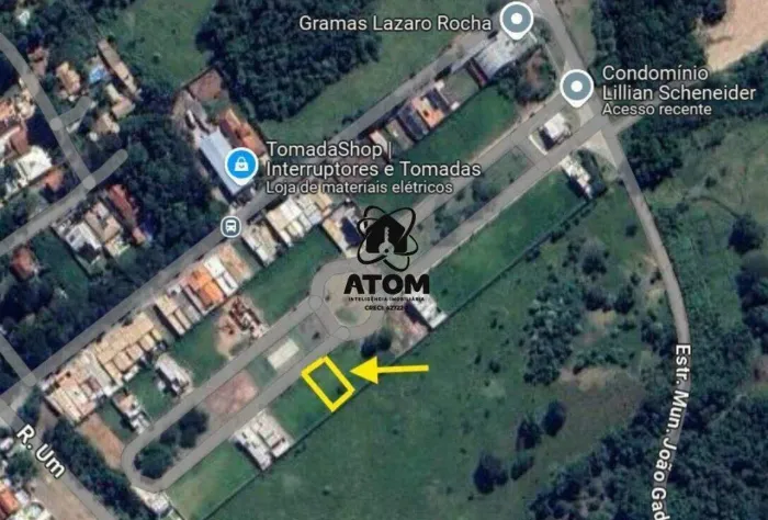 Terreno no condomínio Lilian Shnneider em Taubaté