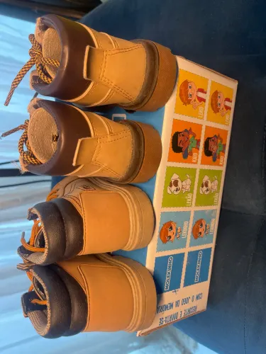 Bota infantil