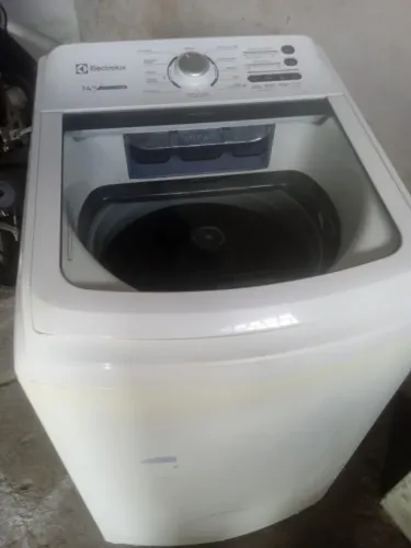 Máquina de Lavar Electrolux